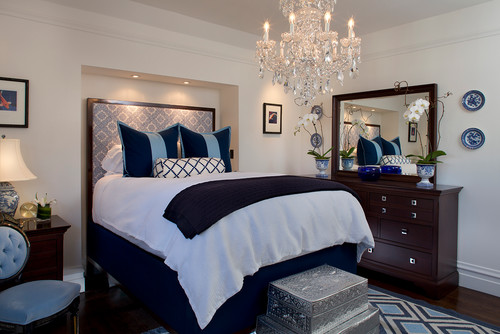 How Do You Stage A Bedroom Dresser?