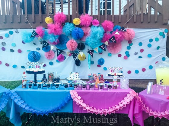 Why Choose Gender Reveal Decorations?