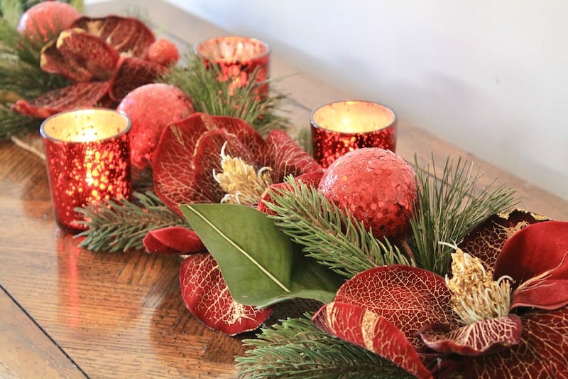 DIY Christmas Table Decorations: